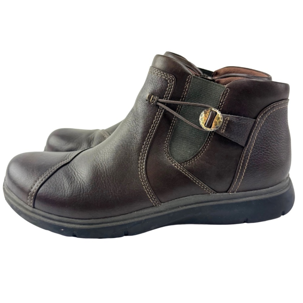 Clarks Certina Joy Dark Brown Leather Zip Ankle Boot 261798145070 Women’s Size 7